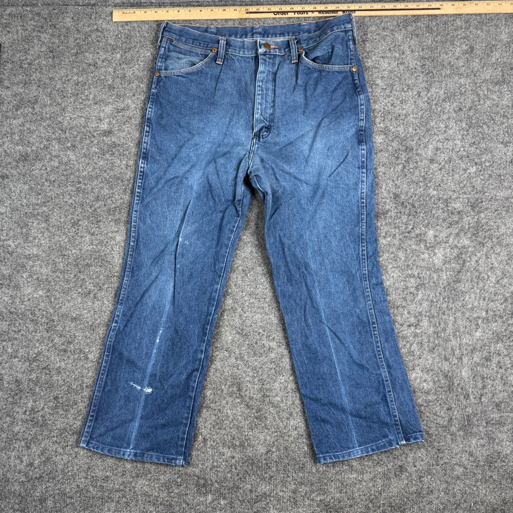 Wrangler Jeans Mens Size 36x32 Blue Slim Fit Straight Leg USA 936DEN Denim Rip